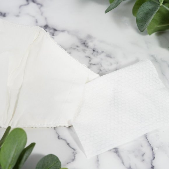 Cream & Light Cream face mask with filter pocket - Picture 4 of 4